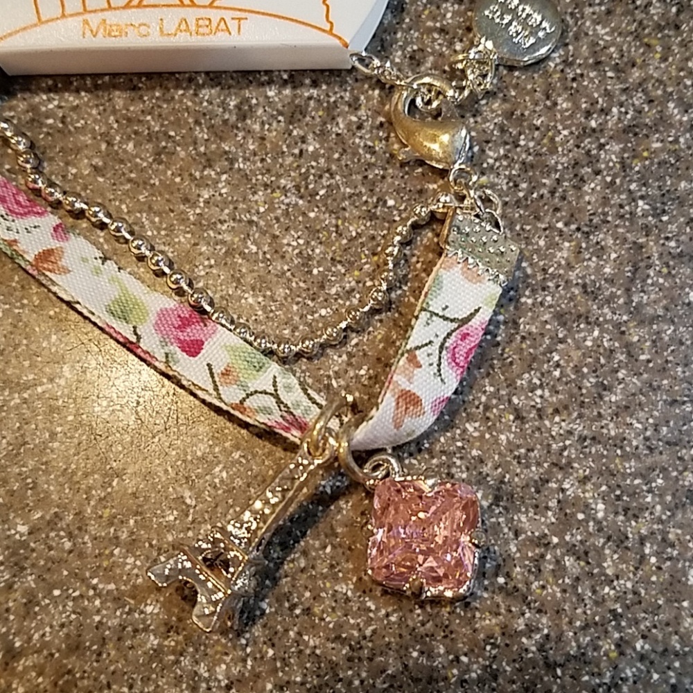 BOGO 🗼Paris charm bracelet🗼